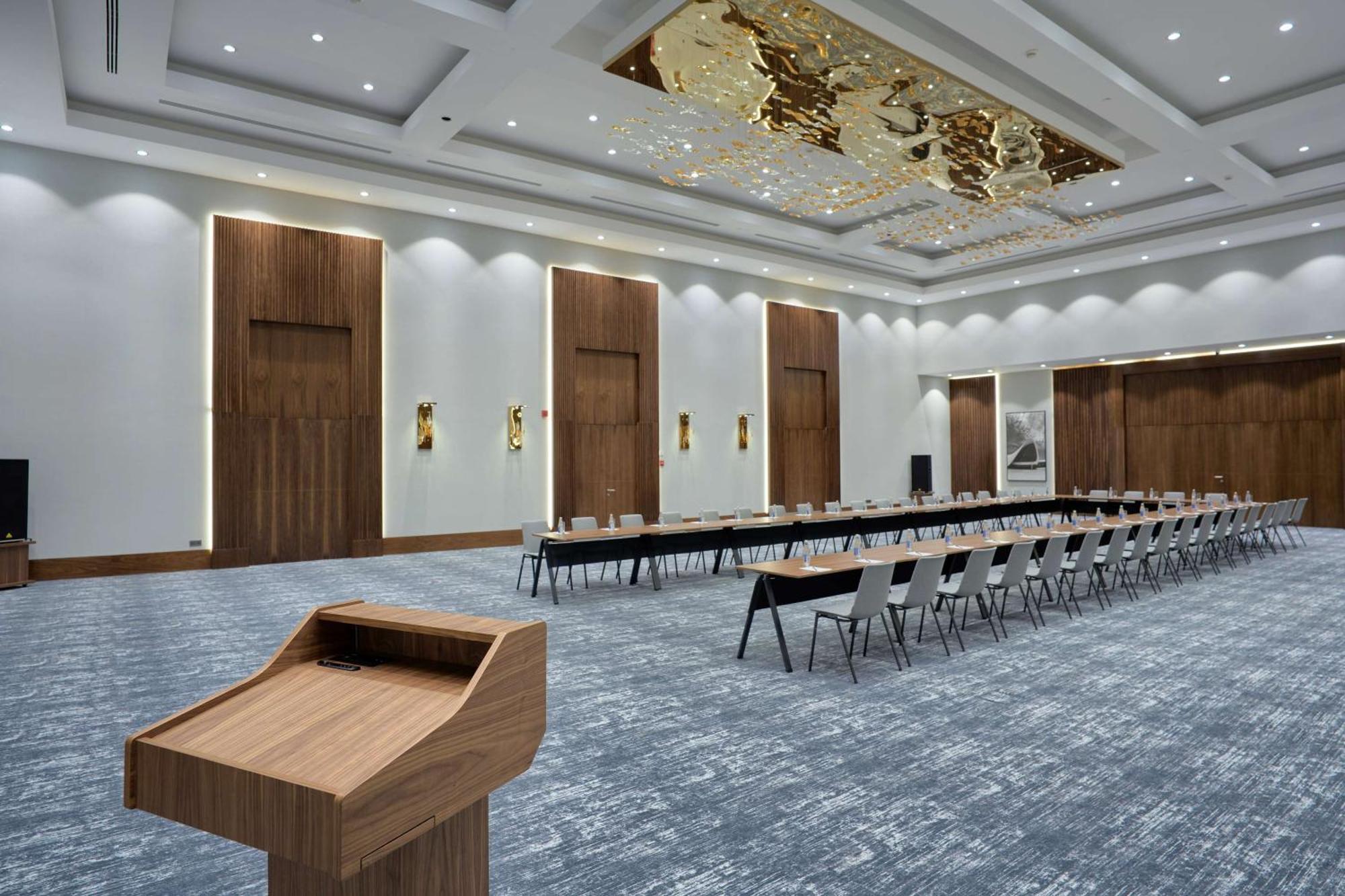 Radisson 4* Baku