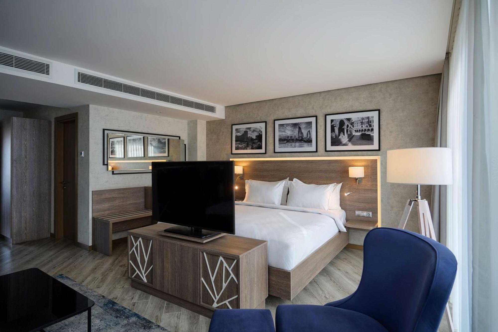 Radisson Hotel 4*